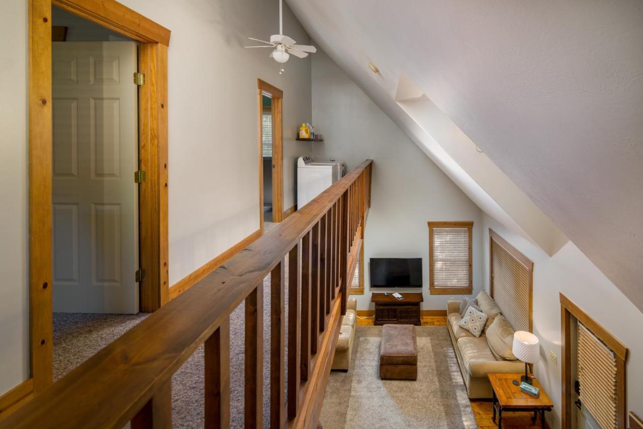 Blue Spruce . Trailside Lodging Villa Millersburg Luaran gambar